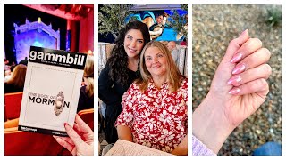 Week in my Life | Celebrating Mama, Book of Mormon & New Elegant Nails