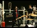 Sum 41 - Slipping Away (Music Video) 