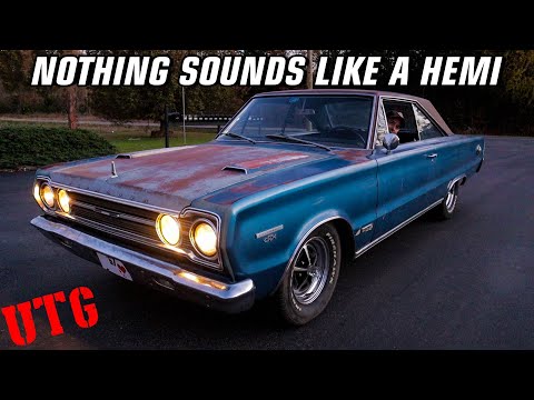426 Hemi GTX - Let's Go For A Ride!