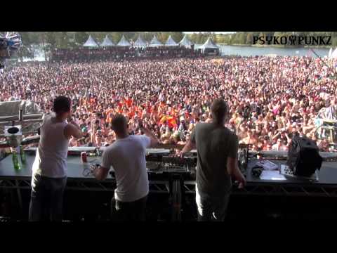 Psyko Punkz - Defqon 1 Festival Australia 2012 - Aftermovie