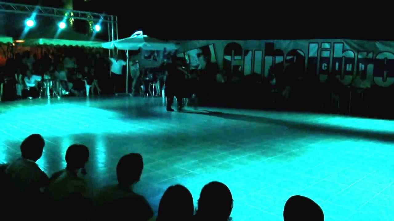 Diego Amorin y Cecilia Capello - Tanguera Bruja