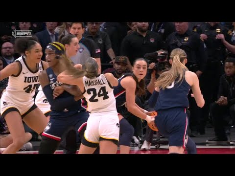 Iowa (-165 ML) win, offensive foul called on UConn in final seconds | SC with SVP