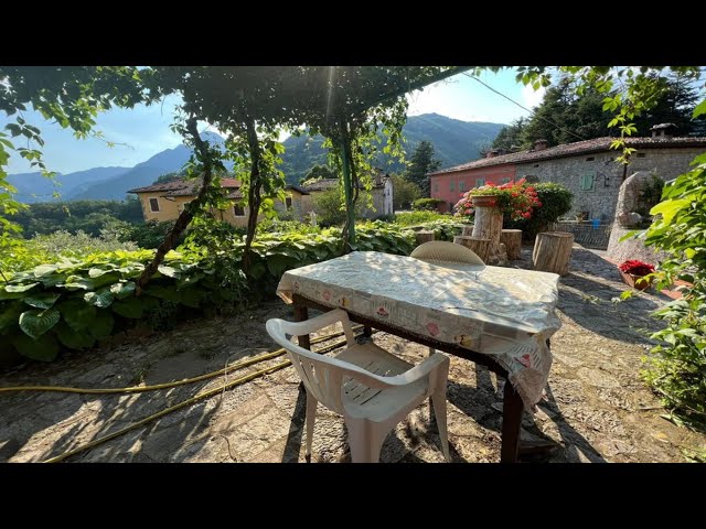 LA PERGOLA - Semi-detached house with land and panoramic view - Casa con giardino e panorama