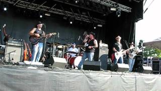 Switchgear - Nowhere to Hide (Live - Lift Off)