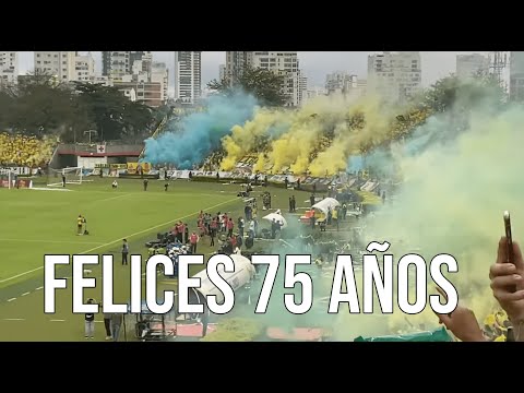 "RECIBIMIENTO: ATLÉTICO BUCARAMANGA vs. Junior | Cuadrangulares Liga Colombiana - 75 años" Barra: Fortaleza Leoparda Sur • Club: Atlético Bucaramanga