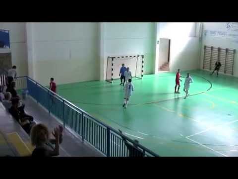 Dolphin - Aston Villa 8-0 25/09/2010