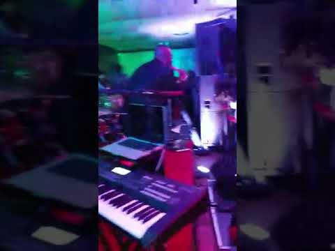 Qu'est Ce Que La Vie feat. Isnard Douby & Ronald Smith