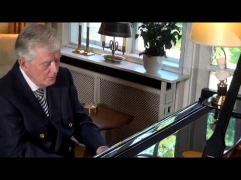 Schumann Arabeske op  18