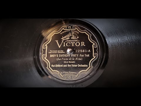 "Baby's Birthday Party" ~ Nat Shilkret and the Victor Orchestra 1930 (Victor Credenza Phonograph)