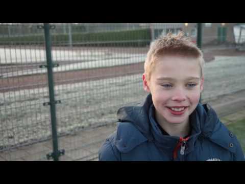 Voorschoten '97 JO11-6 - Oegstgeest JO11-3