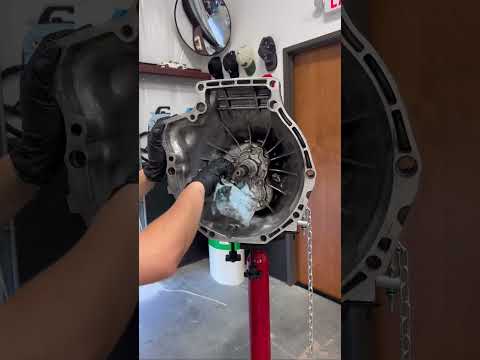 installation of stage 3. clutch kit installation of stage 3. clutch kit 🛠️🔲 #youtubeshorts #jdm #jdmcars 🔲🔲#japan🇯🇵🇯🇵#america🇺🇸🇺🇸