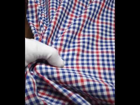 Check White Blue And Red Pure Cotton 103 GSM Handwoven Fabric — video