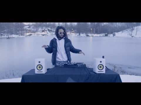 Enrico Vergo - Winter Set: Live from the Italian Alps