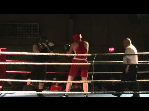 Dylan Barton VS Allen Giboi