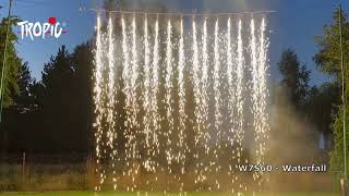 W7S60 - Waterfall - TROPIC Fireworks, Fajerwerki, Feuerwerk, Vuurwerk, Feu d'artifice