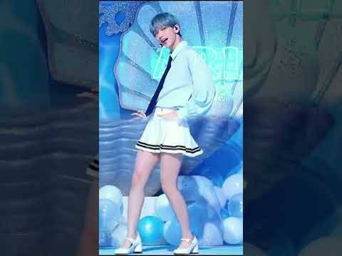 Soobin dancing 'Dolphin🐬 #soobintxt #txt