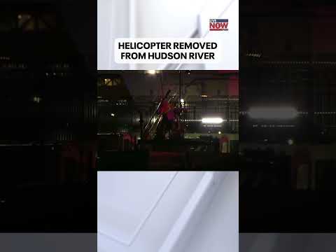 Video | Crews removed the debris of the deadly helicopter crash from the Hudson River