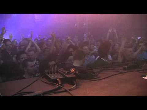 Luminosity Before the Energy 2011 - Super8 & Tab plays Can't Sleep