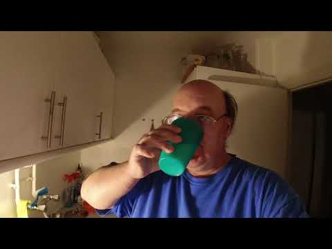 MongoTV_5460 - Min Natmad - Rugbrød Med HØNSESALAT og OST