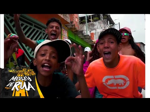 MC Bezerra | MC Tolatinha | MC Suh e MC Nay - Medley dos Menor e das Mina (Clipe de Rua)