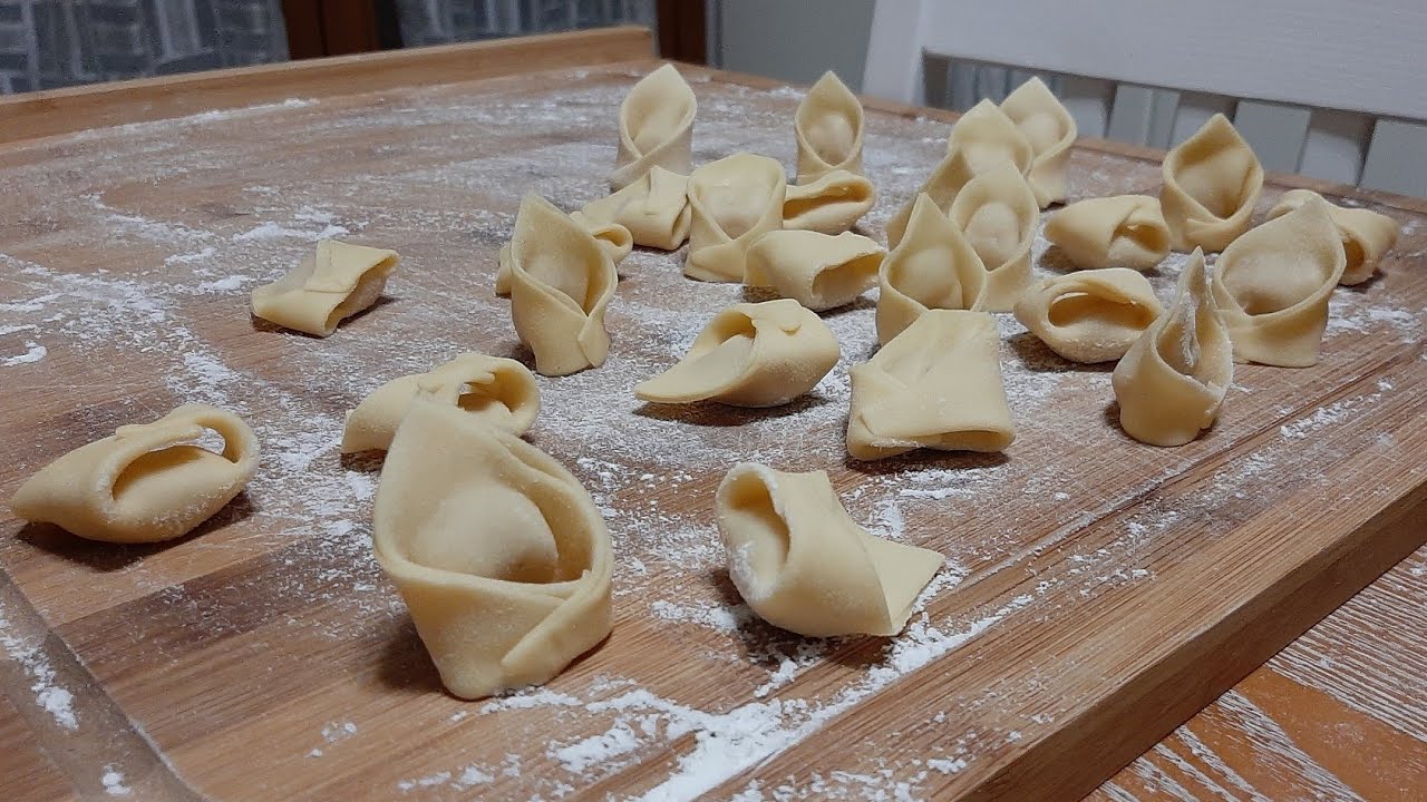 Tortellini al prosciutto fatti a mano