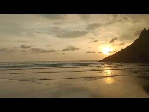 sunset in the arebian sea🌊