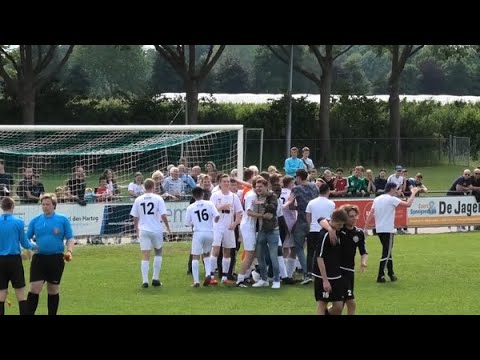 Tricht O23J  -  Focus '07 O23J  2 - 2 (Focus '07 w.n.s.o.)