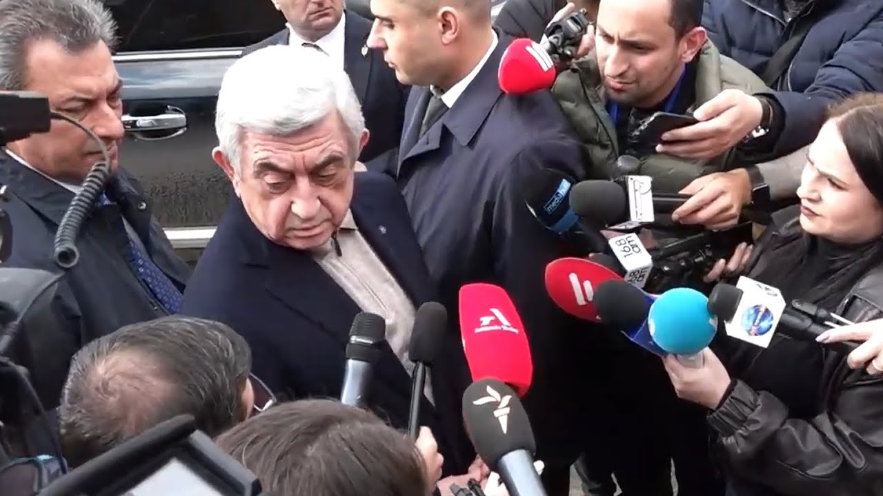 Թող խոսենք, արա. Սերժ Սարգսյանը՝ Civic-ի լրագրողին