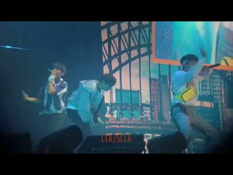 180715 WANNA ONE IN JAKARTA - KANGAROO (TRIPEL POSITION)