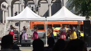 "Guantanamera" and "La Bamba" Mashup by Mujeres de Mariachi LIVE at LA Taco Festival 8/20/2016