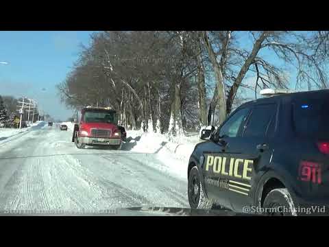 North Metro Chicago, IL Snow Drift Spinouts - 2/5/2021
