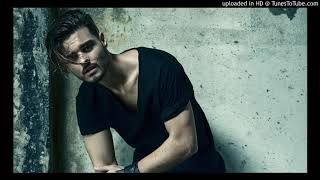 Download lagu Bom Bom -  Abraham Mateo mp3