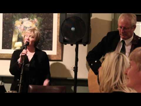 Judy Dinning & Kenny Speirs - John Anderson my Jo (Burns)