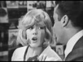 Sylvie Vartan & Jack Jones   Ne T'en Va Pas Comin' Home Hullabaloo 16 03 1965
