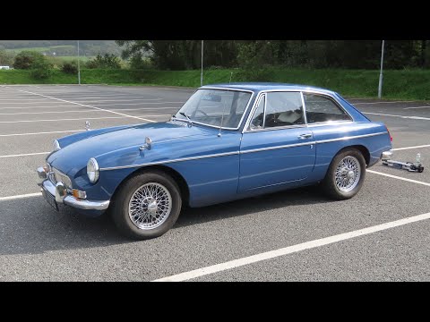 1969 MG MGB GT - Start up, exhaust, and full vehicle tour