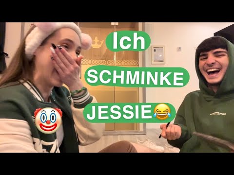 EMIR DOES JESSIE'S MAKEUP🤡 IT TURNED OUT SO WELL😂 | Emiirbayrak