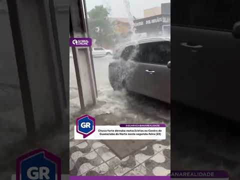 Chuva forte derruba motociclistas no Centro de Guaraciaba do Norte #ceará. Imagens direto do local: