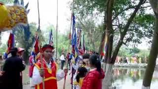 preview picture of video 'lễ hội cổ truyền của làng Văn Nội 2015'