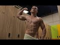 Flex handsome young bodybuilder 21 years , muscle aesthetics