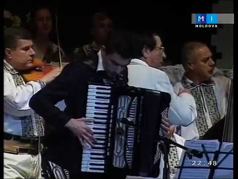 Sandu & Iurie Focsa - Suita romanească."Noi suntem din Drochia" 11 decembrie 2016.