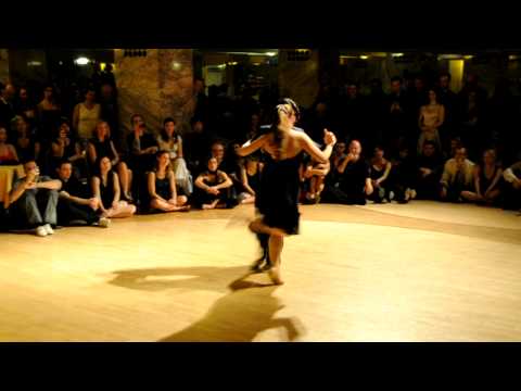  Fernando Sanchez  and  Ariadna Naveira  are  dancing  to  a  tango