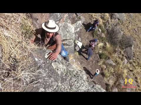 Escalando MONTAÑA en Santiago de Huata 🇧🇴🥔 y compartiendo un FIAMBRE con los comunarios de Kacahuaje