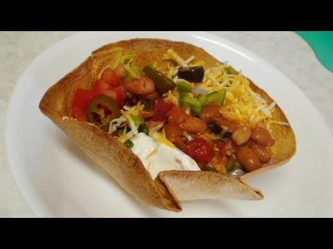 download lagu mp3 mp4 Vegetarian Taco Salad Casserole, download lagu Vegetarian Taco Salad Casserole gratis, unduh video klip Vegetarian Taco Salad Casserole