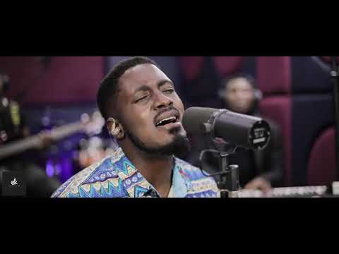 Omari Kissi Jnr - Mehyia Yesu [Live]  Official Video