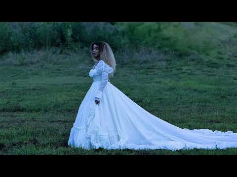 Video thumbnail for Mama Don’t Worry