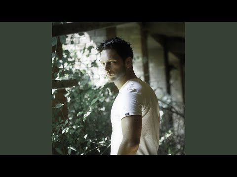 Zadrži me na usnama