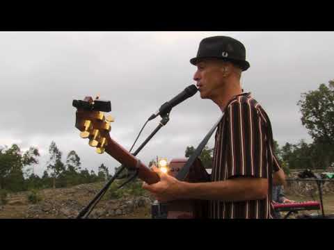 Paulo Praça & Os Intocáveis - A Minha Terra - Ao vivo na Cividade de Bagunte