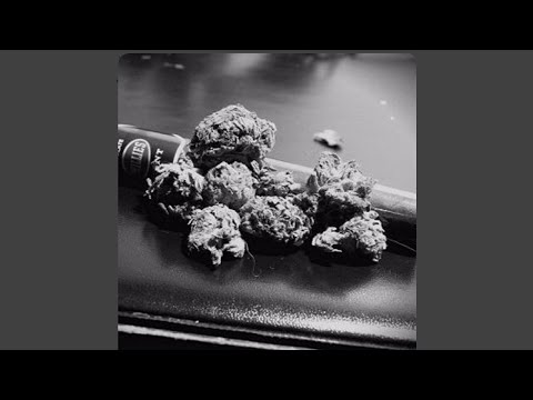 Light the Capone (feat. Tarzan Cartelli)