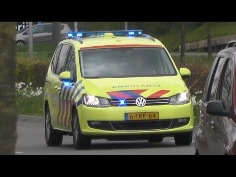 A1, Volkswagen Sharan Solo-Ambulance 04-341 Zwolle naar melding