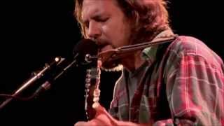 Eddie Vedder... Rise  Live!